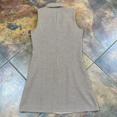 Neiman Marcus Houndstooth Sleeveless Zip Collared Dress 7/8