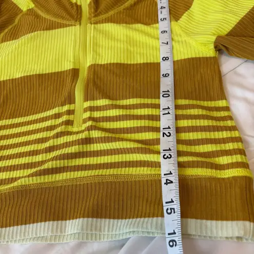 Striped Ribbed Pullover Crop Top Mustard Yellow Funnel Neck Long Sleeve Size XS