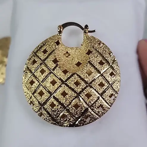 Boutique Chunky Gold Shimmer Puffy Disc Hoop Earrings