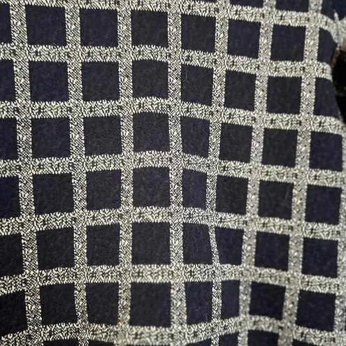 Derek Lam  10 Crosby Navy and Cream Sweater Wool Blend Cropped Sweater Size Small