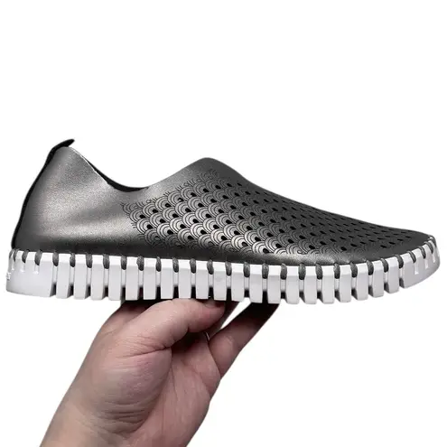 Ilse Jacobsen Tulip Gunmetal Perforated Slip