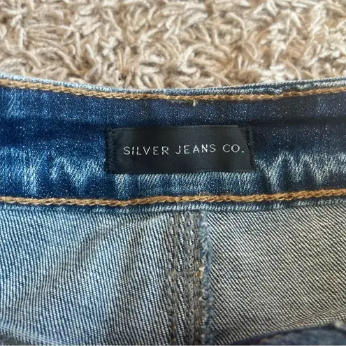 Silver Jeans NWT! Sure Thing Long Short High Rise Universal Fit Size W25 L6.5
