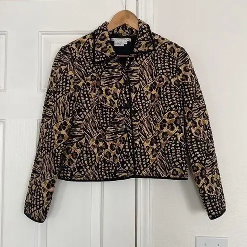 Maggy London Maggie London vintage quilted jacket in animal print.