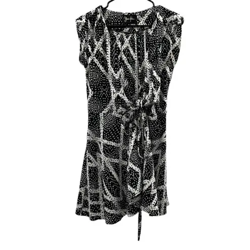 Yumi Kim 9-5 100% Silk Black & White Dimond Geometric Wrap Mini Dress Size S