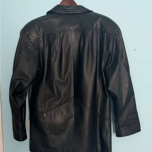 Jacqueline Ferrar Vintage Black Leather Button Jacket Shoulder
Pads w/ Gloves