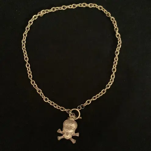 Mall goth pink skull and crossbones necklace