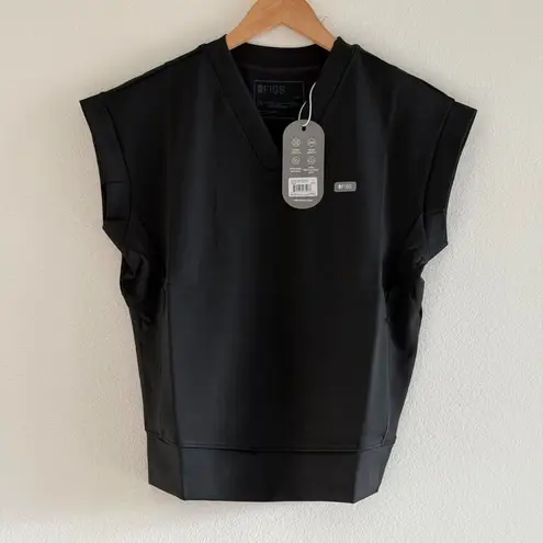 FIGS  Mira FORMx V-Neck Scrub Top in Black, Size Small