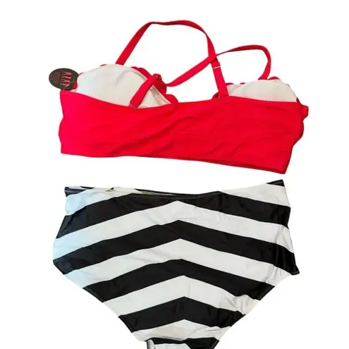 Avidlove Red and Black Bikini with Bold Contrast and Modern Style