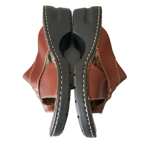 EastLand Wedge Sandal Heel Slip On Thong Brown Leather Casual Womens 7M