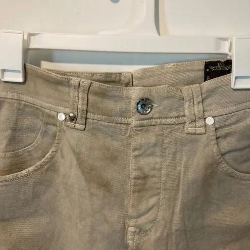 RaRe women's size 30 dirt distressed skull emblem stretch DHARLA 5 pocket jeans Tan