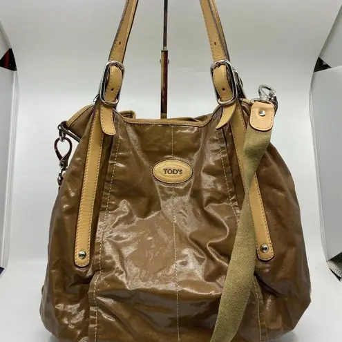 Tod's TOD’S Large Laminated Fabric Tote Bag W/ Strap