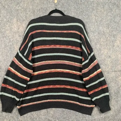 American Eagle  Women’s Size Large multicolor knit lagenlook oversized sweater.