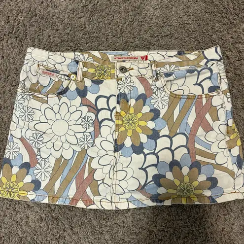 Guess Vintage Y2K Early 200’s  Pattern Denim Skirt