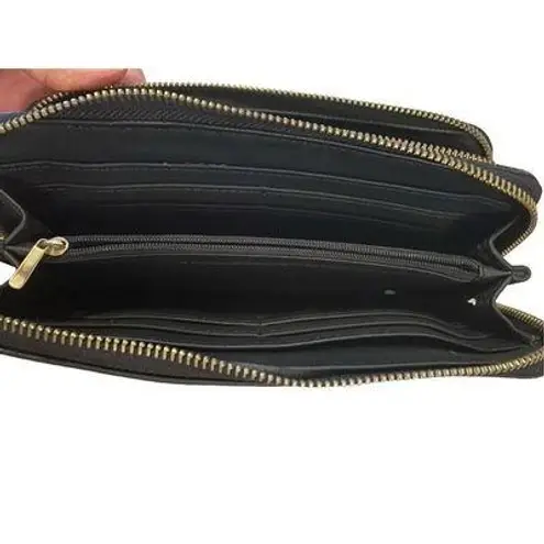 Black Billfold Wallet Clutch Wristlet Travel Vacation Everyday