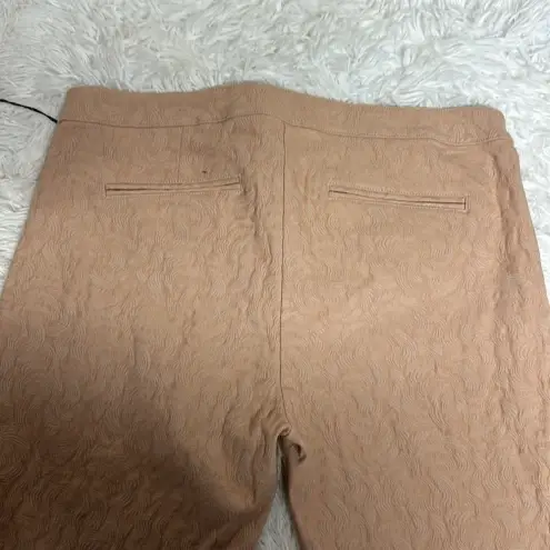 Vera Wang Simply Vera  Pale Pink Straight Leg pants stretchy Size 10 NWT