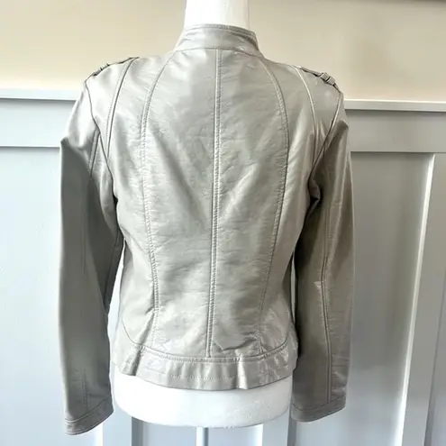 Bernardo vegan leather jacket with zippered pockets Cream Size Small
