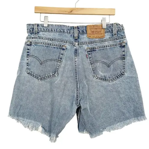 Levi's Vintage  550 High Waisted Cut Off Jean Shorts Sz 34