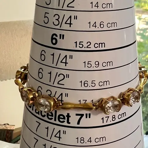 Lia Sophia Gold Tone Bracelet 10 Cubic Zirconia Stones Very Sparkly!