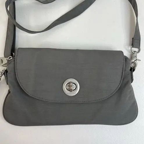 Baggallini Baggalini Monaco Clutch Purse Convertible Travel Crossbody Bag Gray Purse