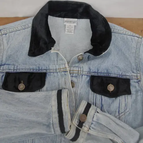 Newport News Vintage Light Wash Denim With Velour Trim Jean Jacket SIze 12