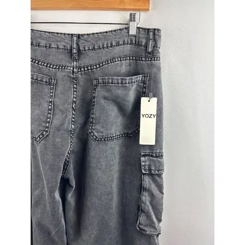 Women’s Yozy Large Grey Cargo Jean Style Pants Gray Size undefined