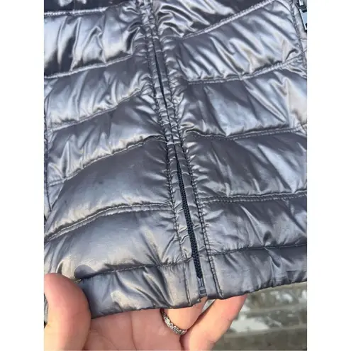 GH Bass Outdoors Shinny Silver Woman’s Winter Jacket Size Medium