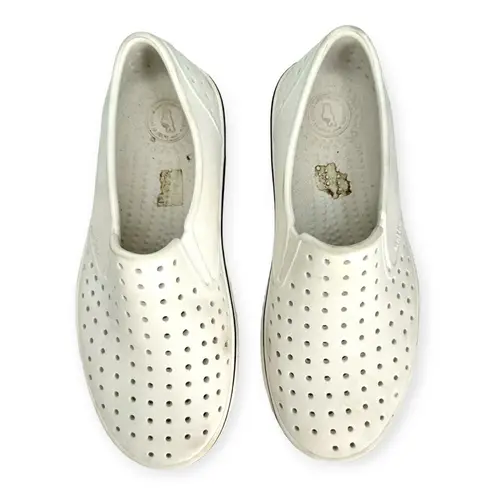 Native | Men 5 Women 7 | Miles White EVA Foam Lightweight Slip