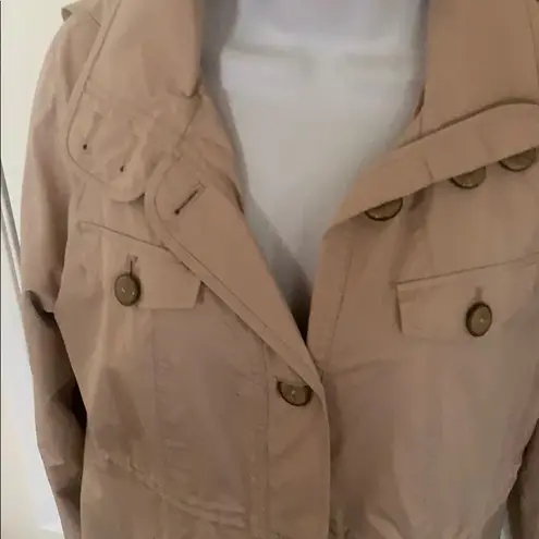 Dennis Basso rain jacket in kakhi with flowers xs