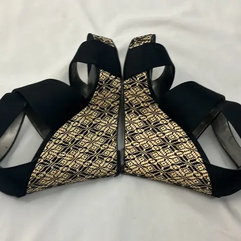 Audrey Brooke Black Wedge Sandals woman’s size 9.5