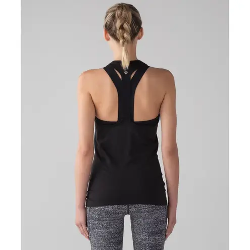 Lululemon  Swiftly Tech T-Back in Black Size 8 - Image 3
