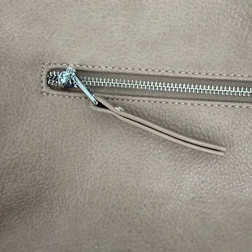 Sasha and Sofi Tan Leather Hobo Bag with Curved Shape and Top Handle