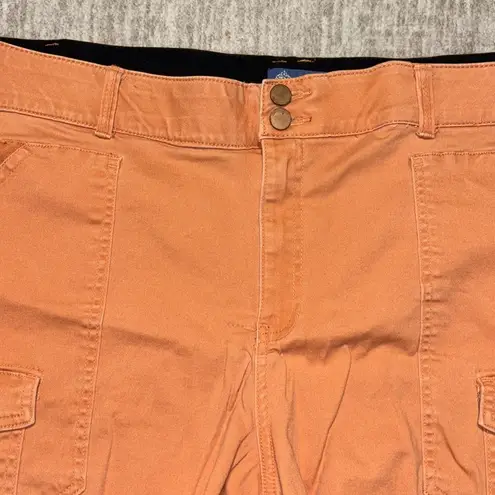 Democracy 24W "Ab"solution orange cut off shorts plus size