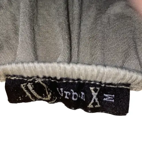 Urban X rayon/ spandex green/gray/white tie dye off shoulder top. Size Medium. Green