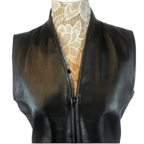 Mixit Vintage lambskin black leather lined V neck vest, zipper closing size 12T