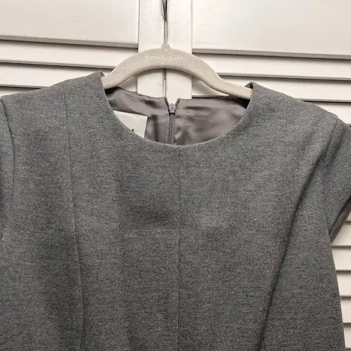 Akris Punto Seam-Paneled Jersey Flounce Dress in Gray size 8