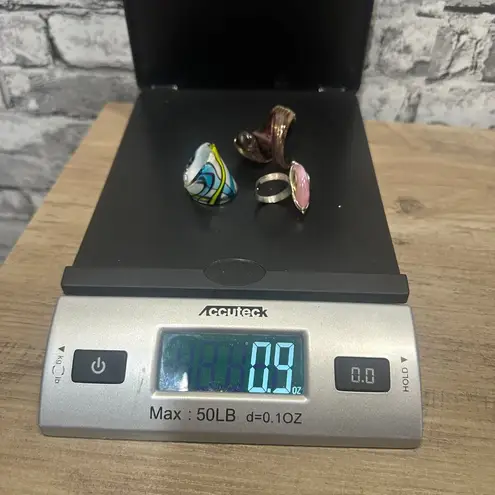 EUC Ring Set Large 3 Rings Colorful Large Stones Pink