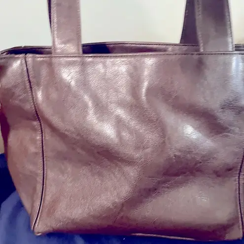 Liz Claiborne Large  Leather Messenger Bag