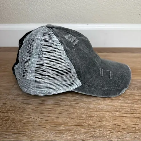 NWOT WomenâsâGray Distressed Criss Cross Back PonytailâHat Gray