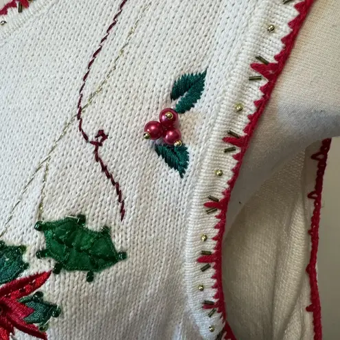 Vintage Poinsettia Embroidered vest Holiday Knit Vest Beaded 2X Festive Style White