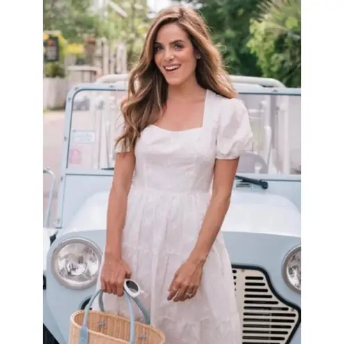 Gal Meets Glam Violetta White Embroidered Midi Dress Size 12 Petite Party Grad