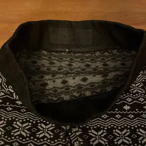 Size Medium / Large Winter Fleece Warm Leggings Cropped Length Black White Snow Gray