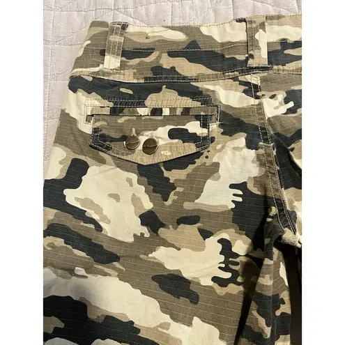 Nori Bermuda Tactical Shorts Womens Juniors Size 3 Brown Black Camo Stretch
