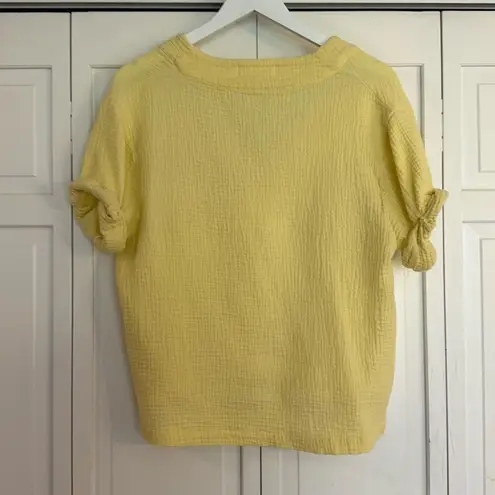 Dear John yellow gauze rolled cuff vneck top size M