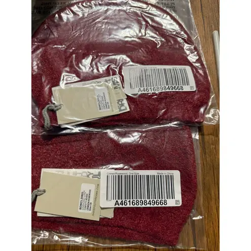 Barefoot Dreams NWT COZYCHIC Lite Confetti Beanie Crimson Rosewood Red One Size