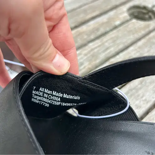 Universal Threads Women's Naomi Wood Wedge Heels with Memory Foam Insole - Universal Thread size 7 - Image 5