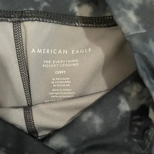 American Eagle  The Everything Pocket Legging