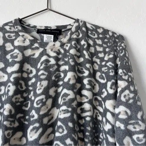 know.one.cares Animal Print Oversized Fit Fleece Sweater NWT Gray - Image 2