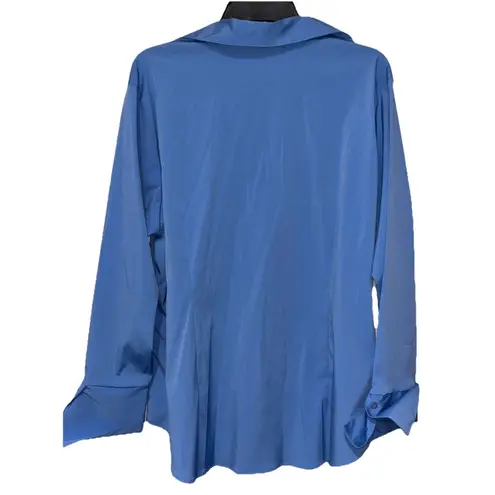 Ashley Stewart button down Women’s 20w Blue spandex stretch Long top