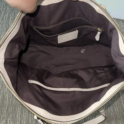 Coach  Chalk White Pebbled Leather Lenox Satchel F59325