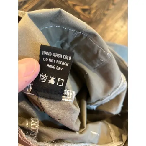 Soho Apparel  Y2K Military Green Grunge Skirt Women Large Hobbit Spring Cargo